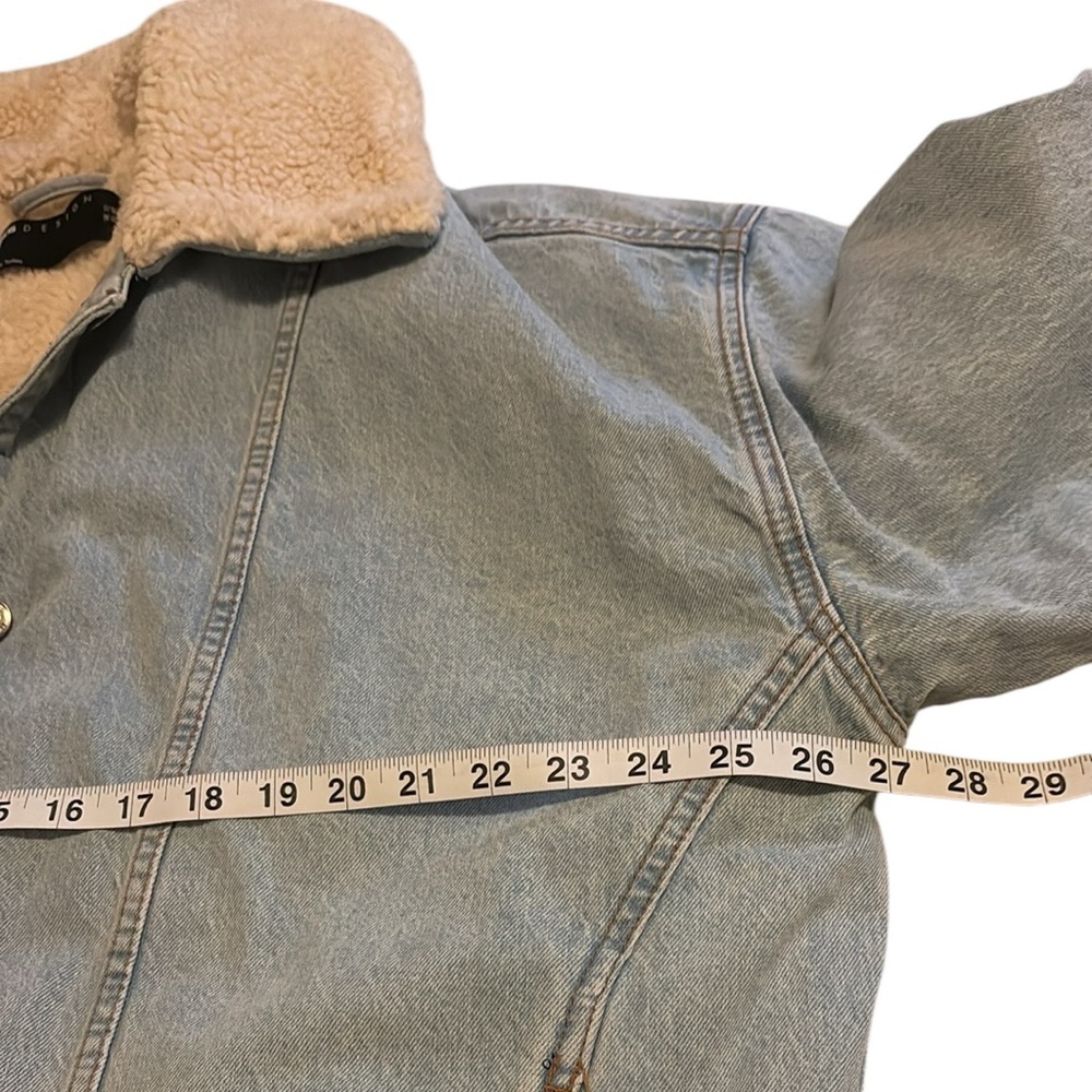 ASOS Denim jacket with Sherpa like lining , snap closure, Very OVERSIZED size 8 - Picture 6 of 7